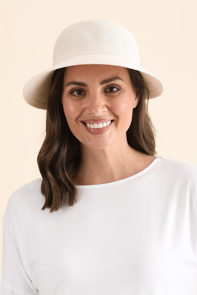 Annika Ivory Visor image 5