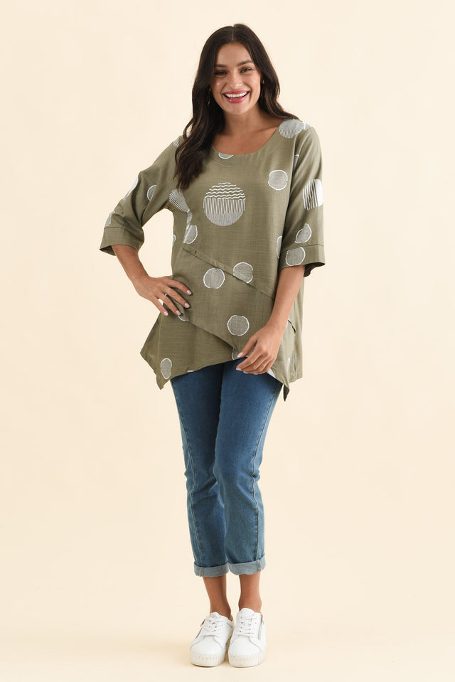 Anya Olive Spot Linen Cotton Top,Brunette model,alt text|model:Brontie image 7
