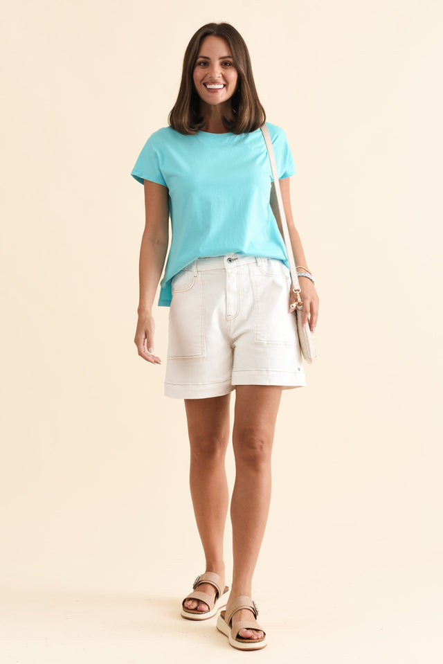 alt text|model:MJ image 6