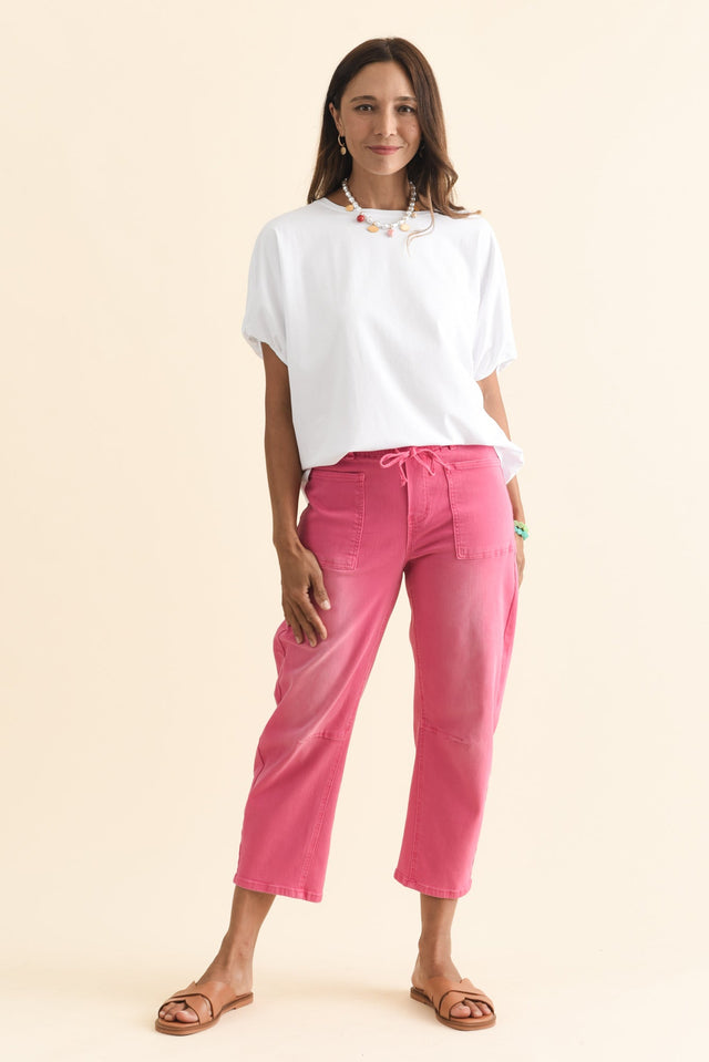 alt text|model:Cara image 7