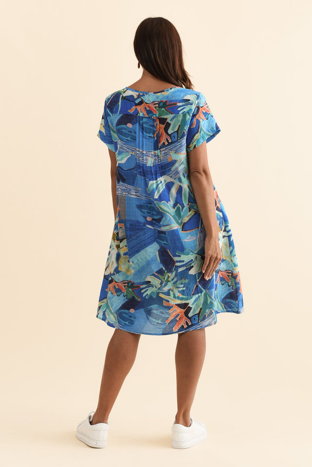 Barry Blue Coastal Cotton Button Dress,Brunette model,alt text|model:Cara image 4