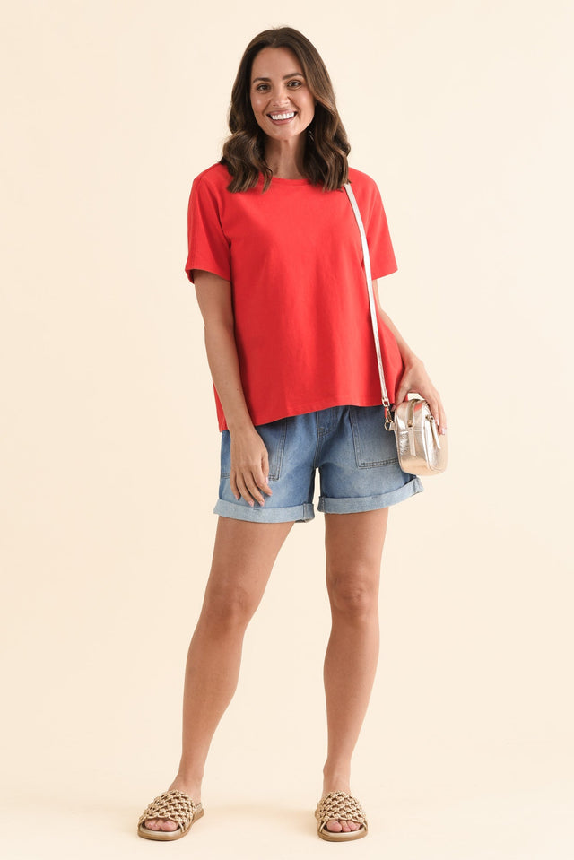 Base Red Cotton Tee,Full Body,Brunette model,alt text|model:MJ image 2