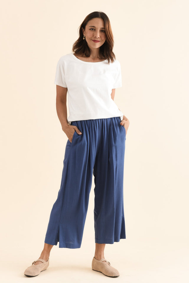 Belinda Blue Linen Blend Cropped Pants,Full Body,Brunette model,alt text|model:Cara image 8