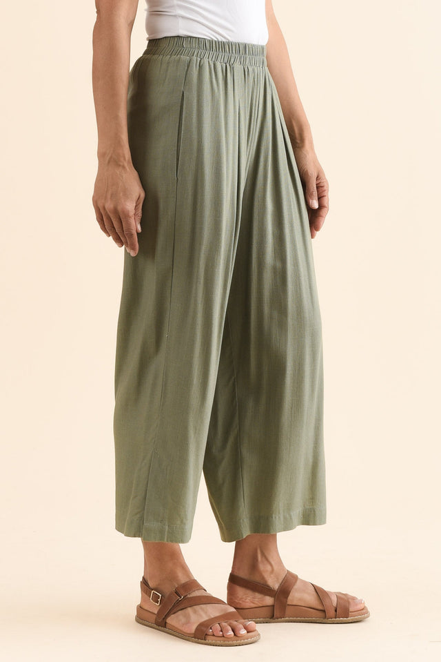 Belinda Khaki Linen Blend Cropped Pants,Side,Brunette model,alt text|model:Cara image 5