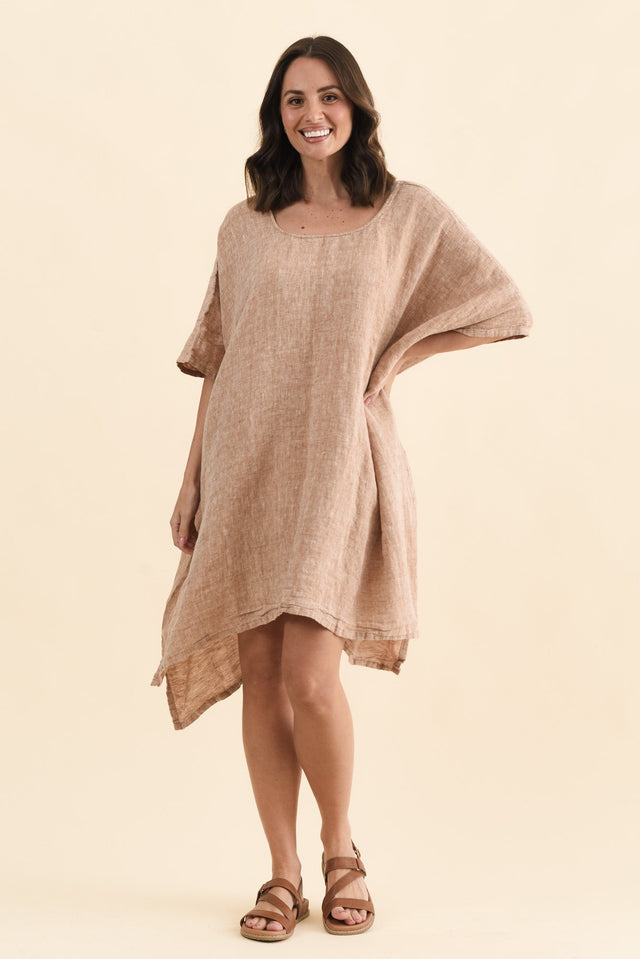 Belize Rust Linen Kaftan,Front,Brunette model,alt text|model:MJ