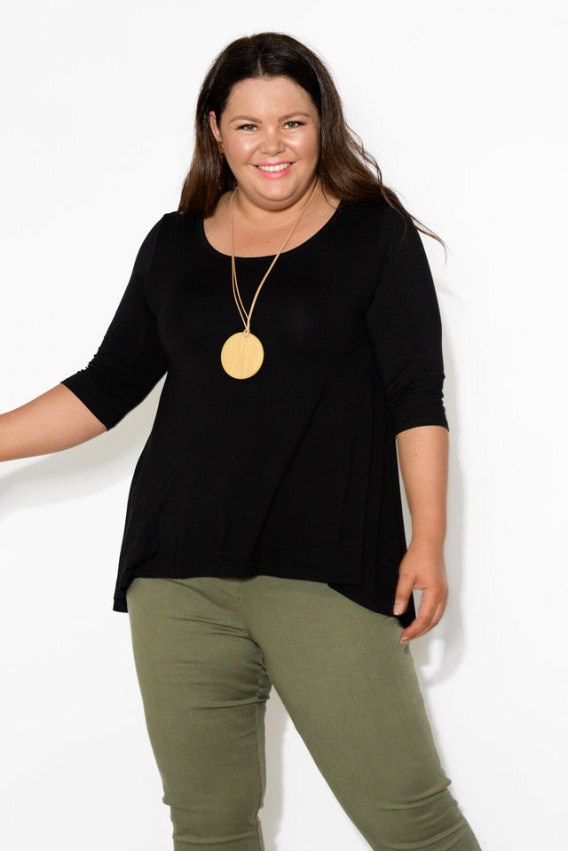 plus-size,curve-tops,curve-basics,plus-size-sleeved-tops,plus-size-basic-tops,facebook-new-for-you,plus-size-work-edit  alt text|model:Stacey