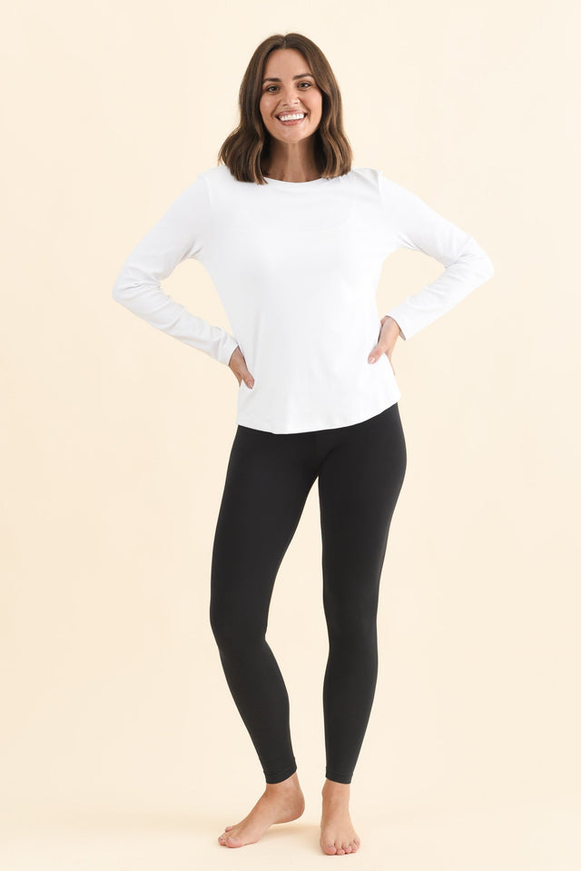 Black Micro Modal Stretch Legging,Brunette model,alt text|model:MJ image 7