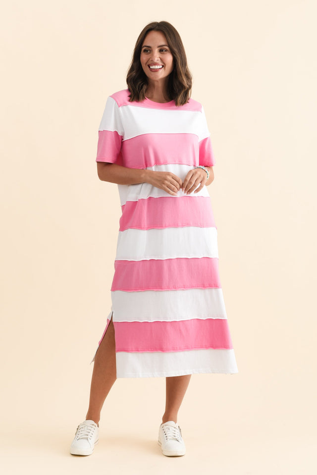 alt text|model:MJ image 6