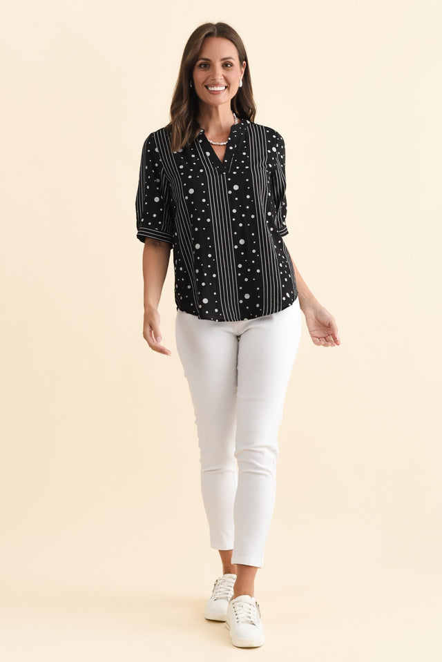 alt text|model:MJ image 6