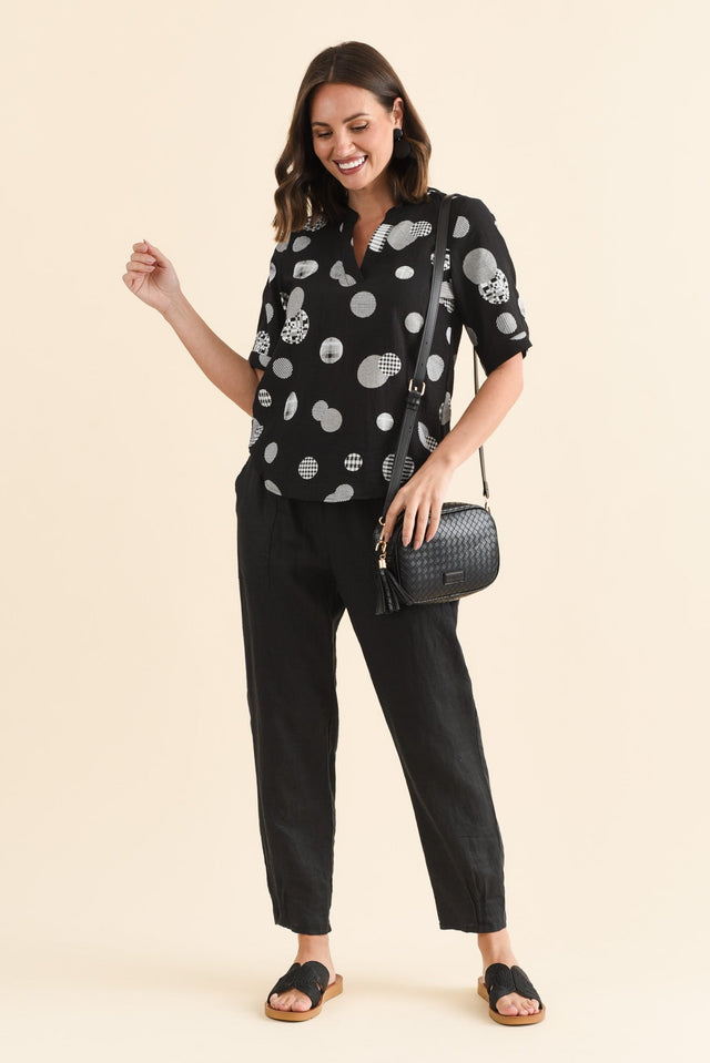 alt text|model:MJ image 3