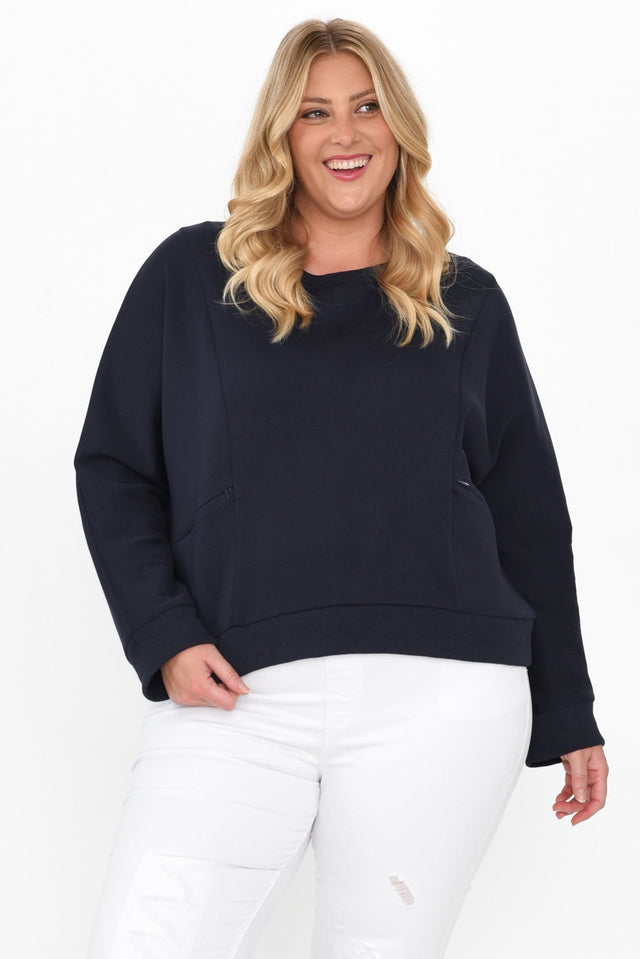 plus-size,curve-tops,plus-size-sleeved-tops,plus-size-cotton-tops,curve-knits-jackets,plus-size-jumpers,alt text|model:Caitlin;wearing:XXL image 7