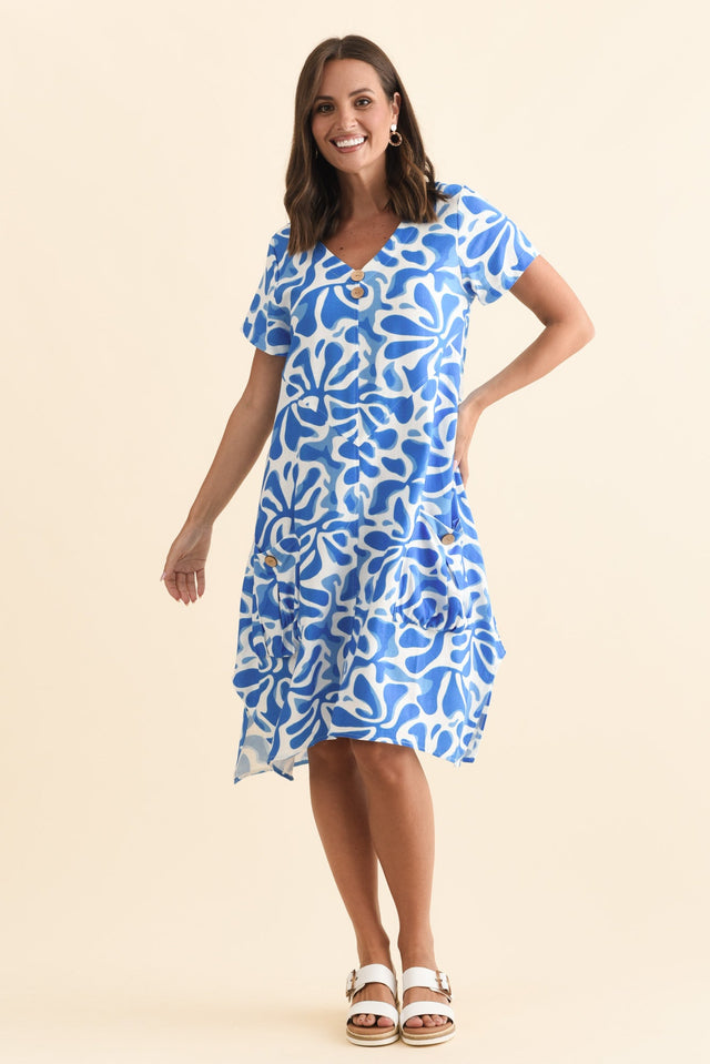 alt text|model:MJ image 6