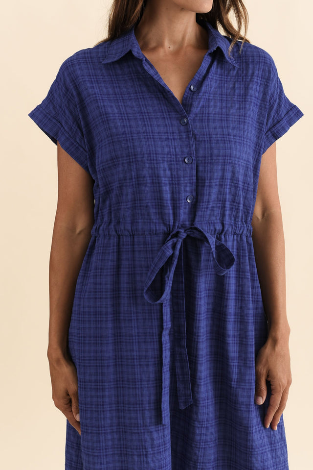 alt text|model:Cara image 6