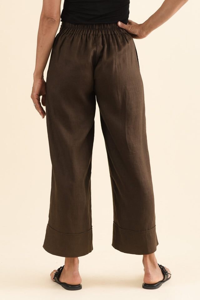 Cady Chocolate Linen Pants,Back,Brunette model,alt text|model:Cara image 4