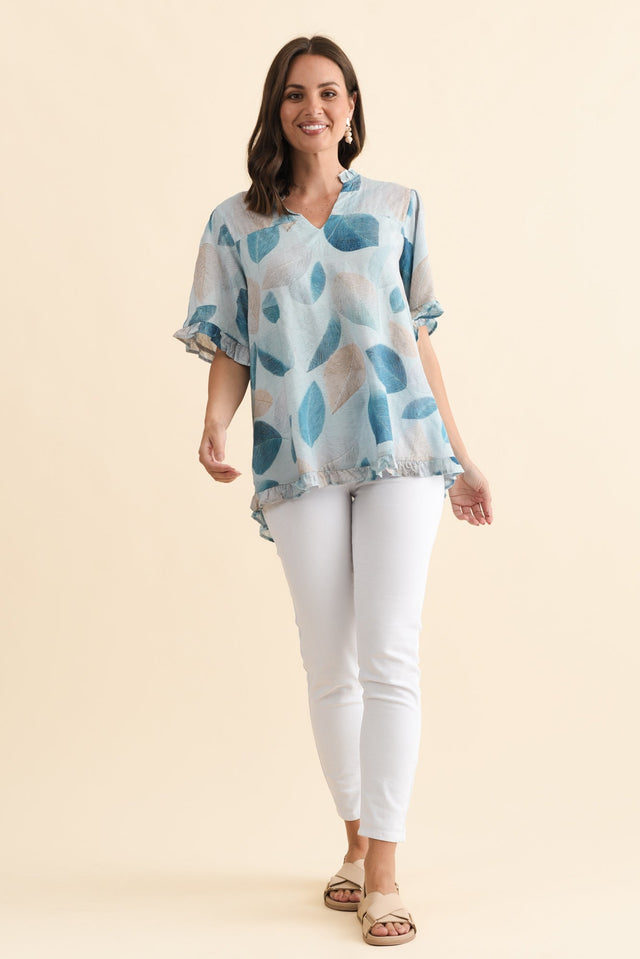 alt text|model:MJ image 6