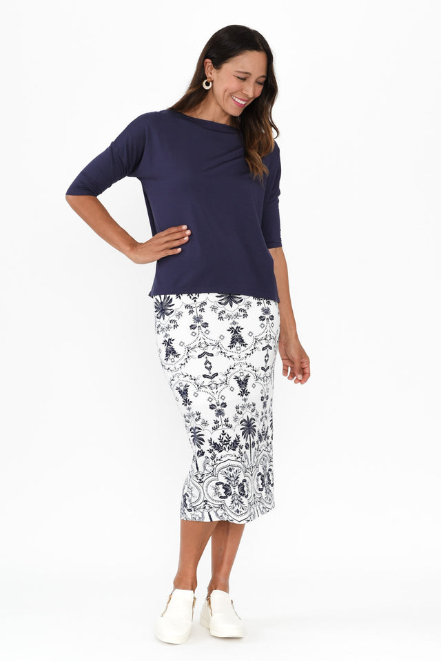 alt text|model:Cara image 8