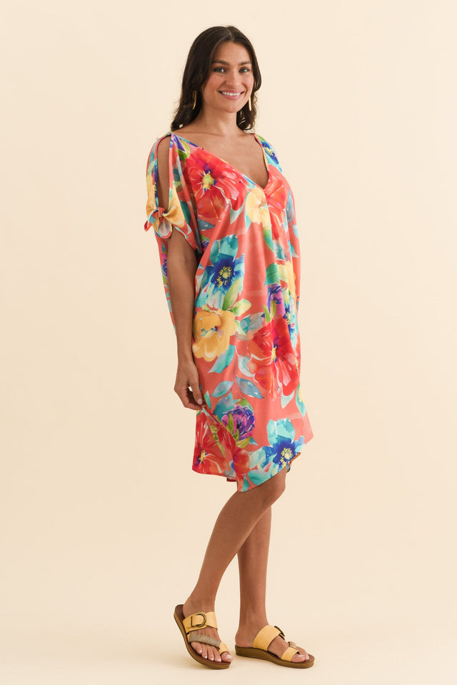 alt text|model:Brontie image 3