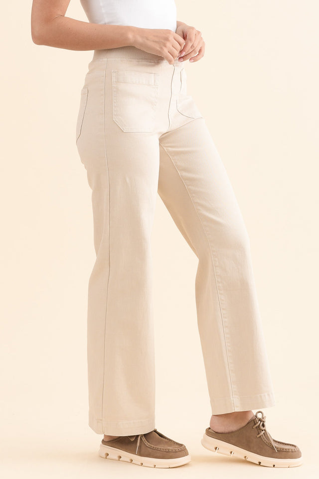 Carpenter Natural Stretch Jeans,Side,Brunette model,alt text|model:MJ image 3