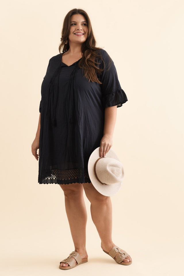 plus-size,curve-dresses,plus-size-sleeved-dresses,plus-size-midi-dresses,plus-size-cotton-dresses,plus-size-summer-dresses,alt text|model:Gabby image 10