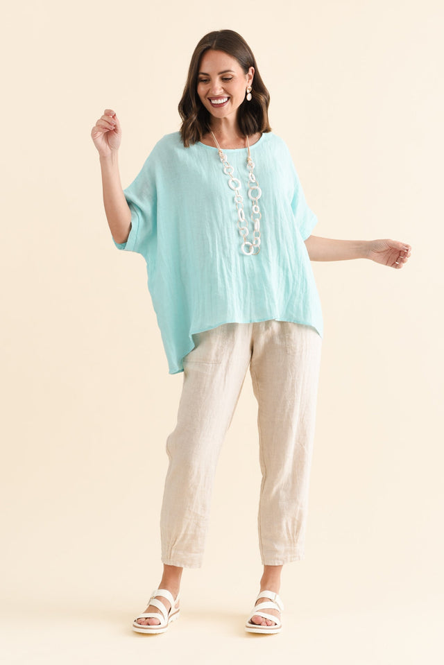 alt text|model:MJ image 7