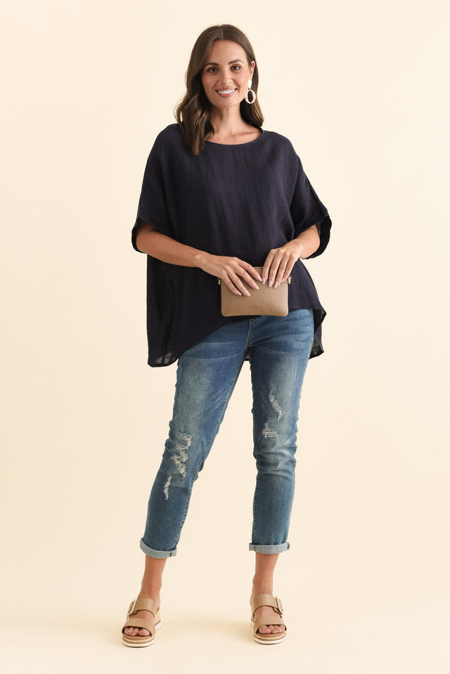 Chaya Navy Linen Top,Brunette model,alt text|model:MJ image 4