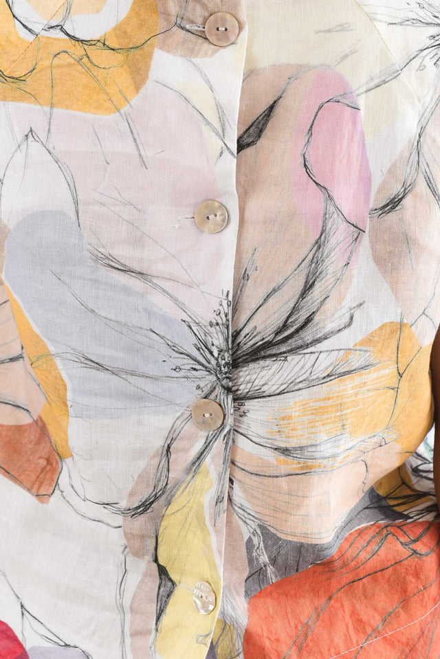 Cinna Yellow Floral Linen Top,Detail,Brunette model,alt text|model:Cara image 6