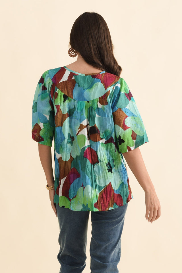 Claris Teal Flower Crinkle Cotton Top,Brunette model,alt text|model:MJ image 6