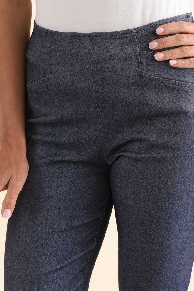 Cody Blue Denim Stretch Capri Pants,Detail,Brunette model,alt text|model:Brontie image 5