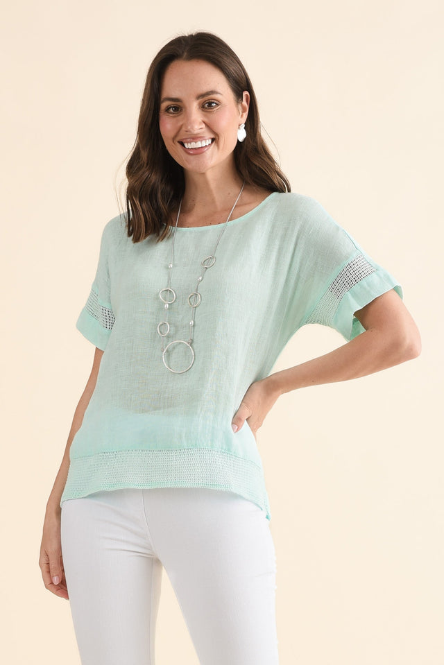 Corinna Sage Linen Top,Front,Brunette model,alt text|model:MJ image 1