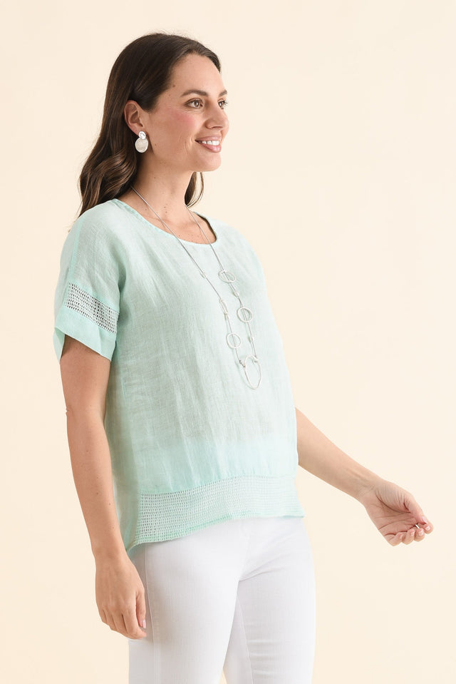 Corinna Sage Linen Top,Side,Brunette model,alt text|model:MJ image 3