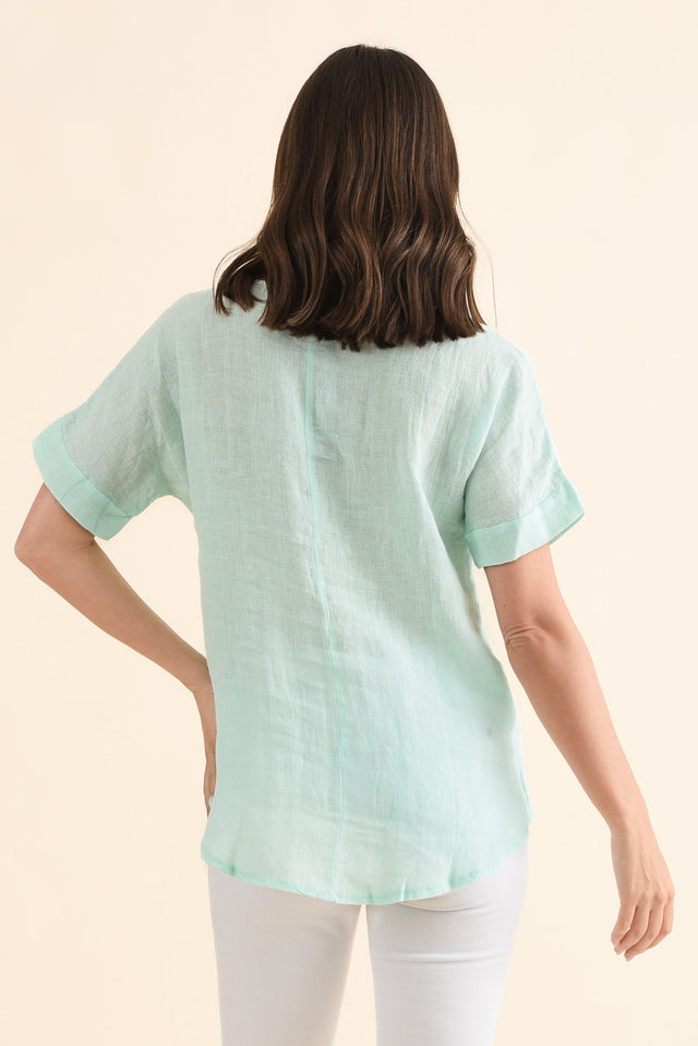 Corinna Sage Linen Top,Back,Brunette model,alt text|model:MJ image 4