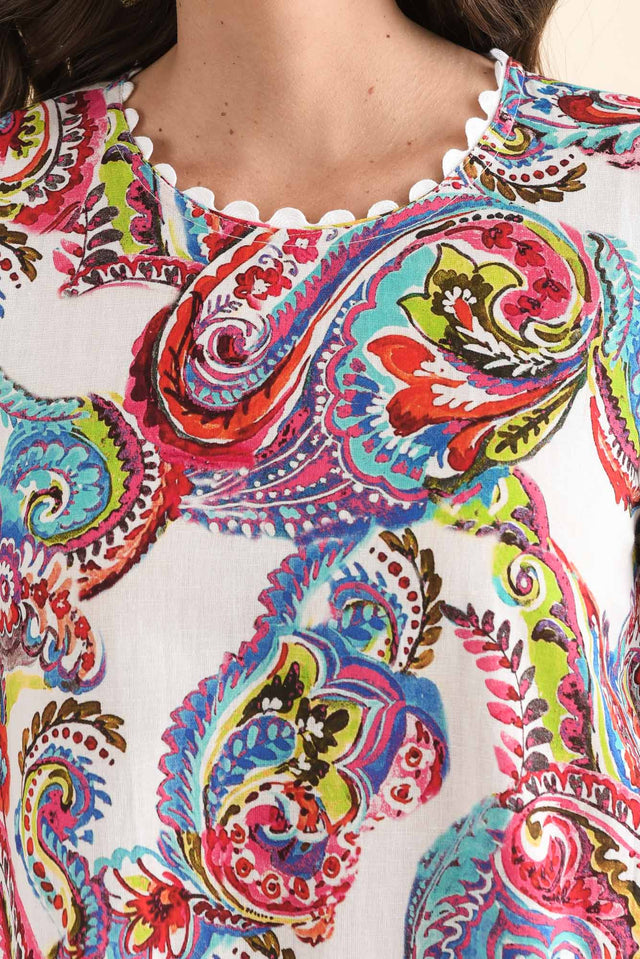 Cortina White Paisley Cotton Dress,Detail,Brunette model,alt text|model:MJ image 5