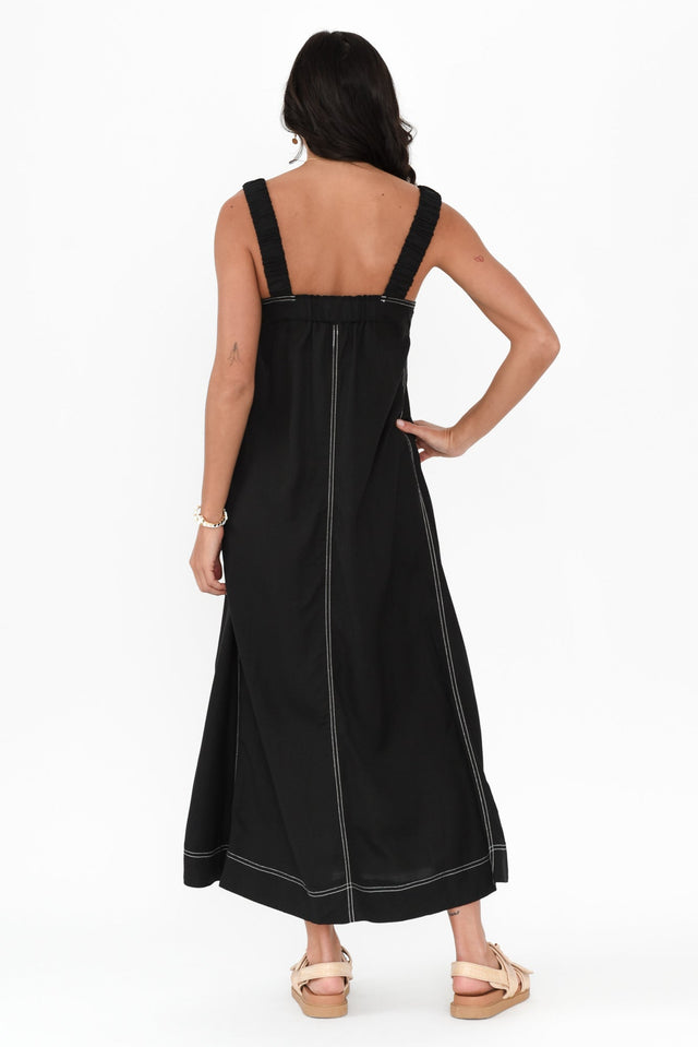 alt text|model:Brontie image 5