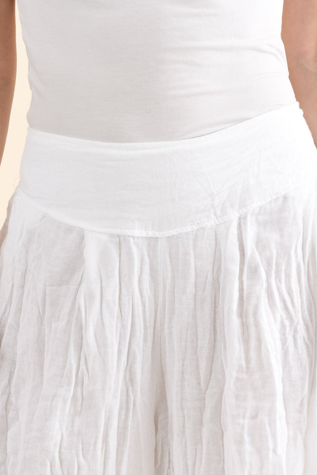 Costello White Crinkle Cotton Pants,Detail,Brunette model,alt text|model:MJ image 5