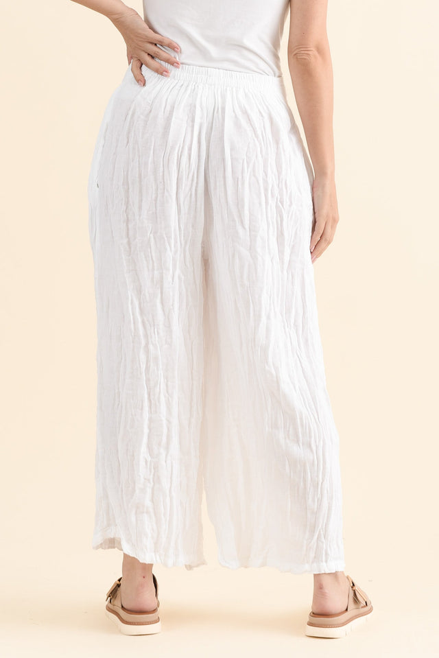 Costello White Crinkle Cotton Pants,Back,Brunette model,alt text|model:MJ image 4