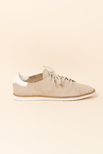 Cuavella Sand Suede Sneaker