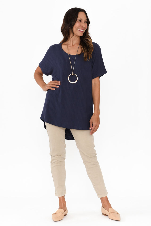 alt text|model:Cara image 8