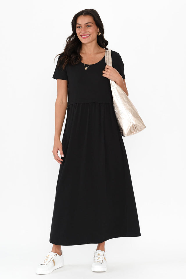 alt text|model:Brontie