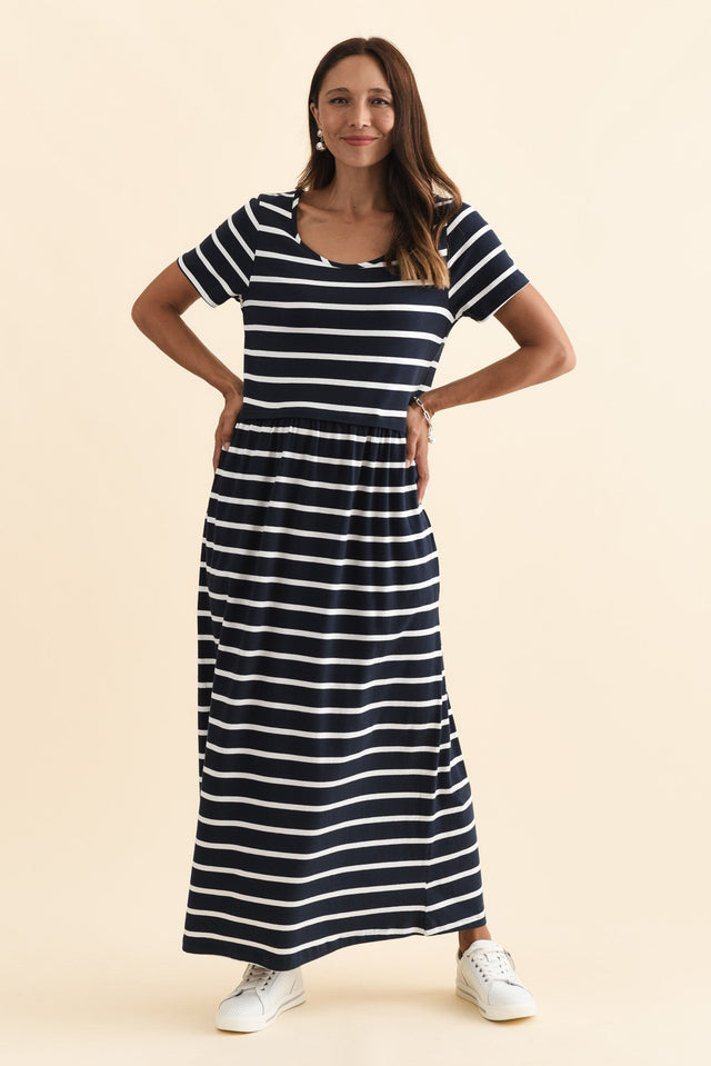 alt text|model:Cara image 7