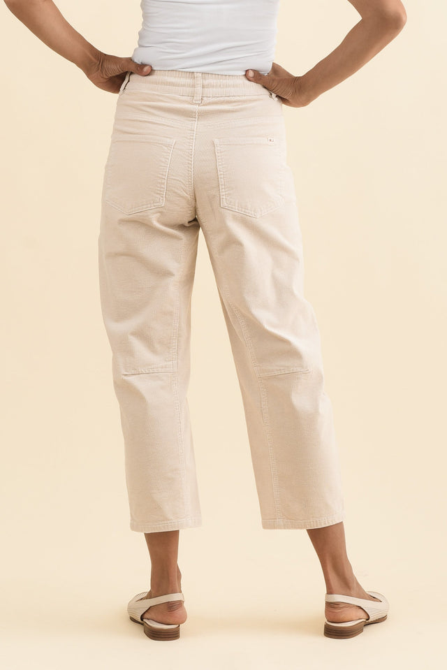 Denny Cream Corduroy Barrel Jeans,Brunette model,alt text|model:Cara image 5