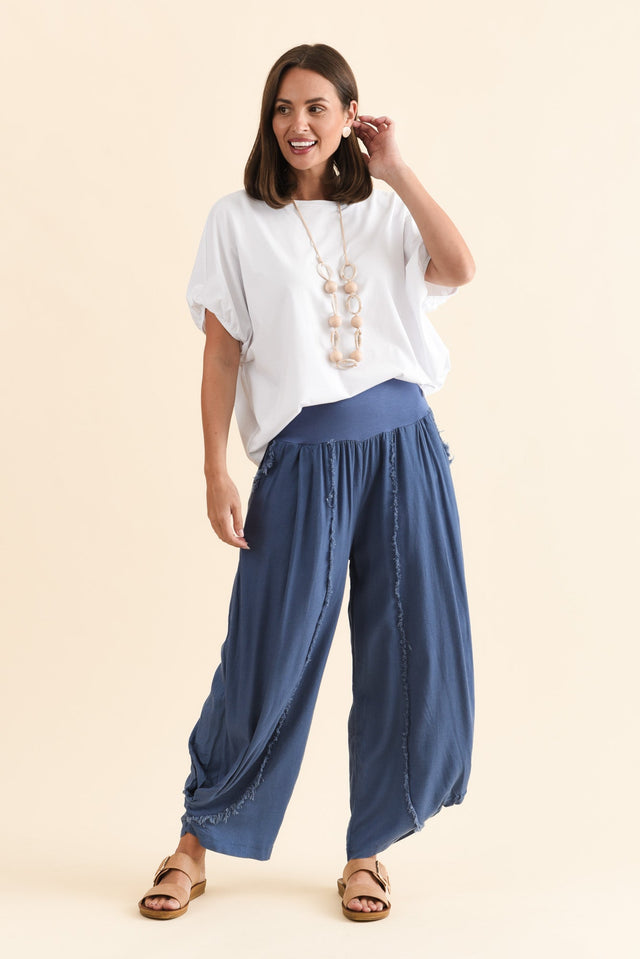 alt text|model:MJ image 3