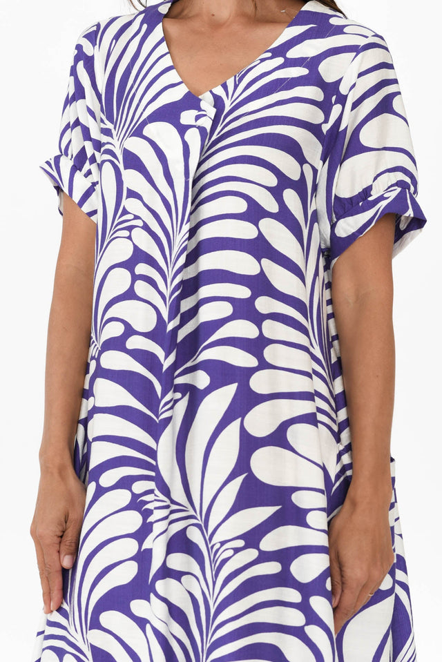 Dulce Blue Swirl Pocket Dress,Brunette model,alt text|model:Cara image 6