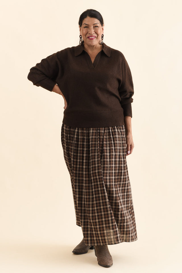 Coco Chocolate Check Cotton Skirt,Full Body,Brunette model,alt text|model:Pilita image 2