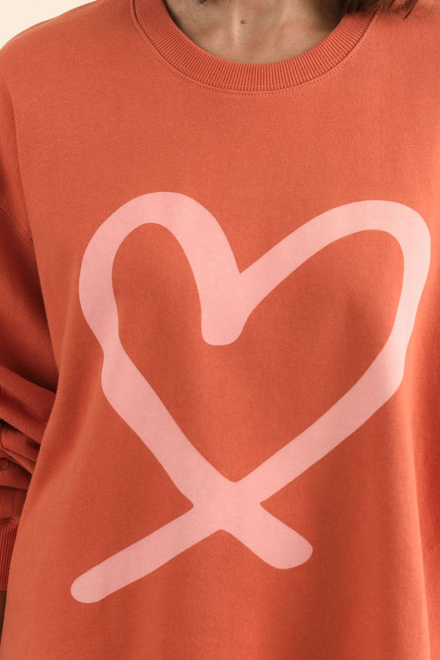 Elin Orange Heart Cotton Sweatshirt,Detail,Brunette model,alt text|model:Cara image 6