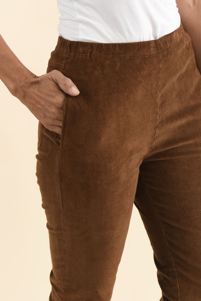 Elle Brown Corduroy Pants,Brunette model,alt text|model:Cara image 7