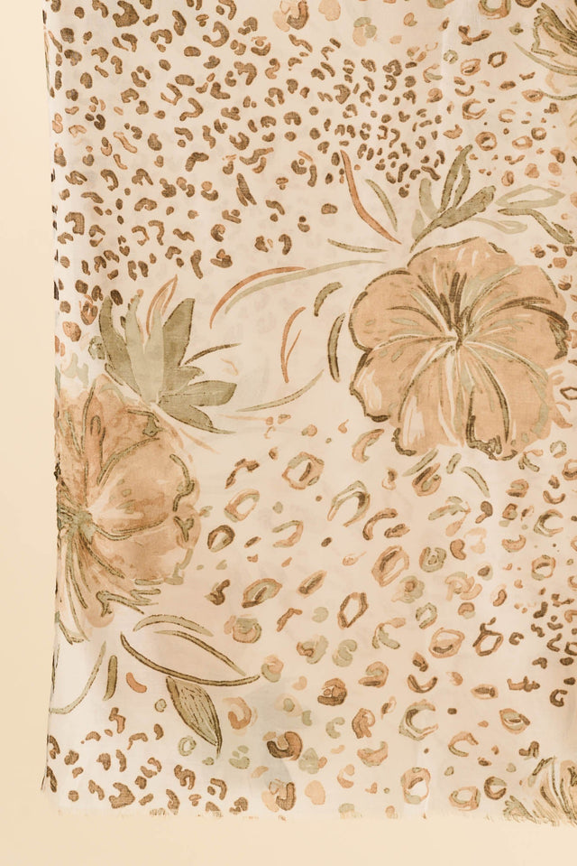 Elva Tan Leopard Scarf image 4