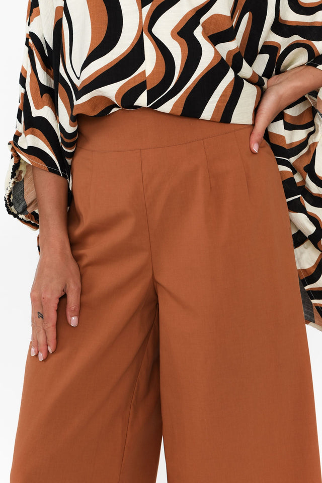 alt text|model:Brontie image 6