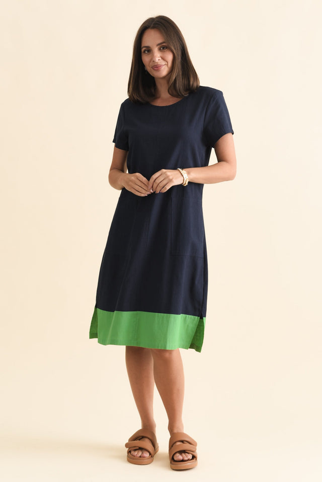 alt text|model:MJ image 8