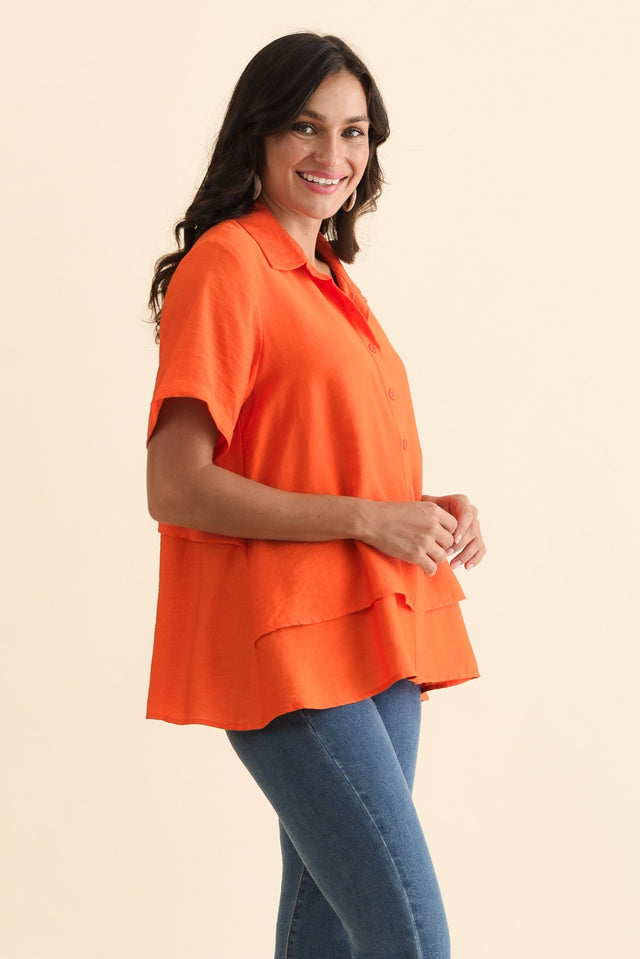 alt text|model:Brontie image 4