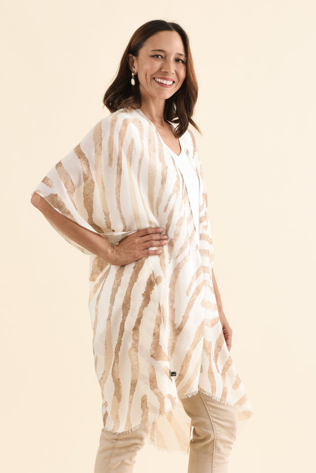 Felicia Natural Animal Kimono,Side,Brunette model,alt text|model:Cara image 3